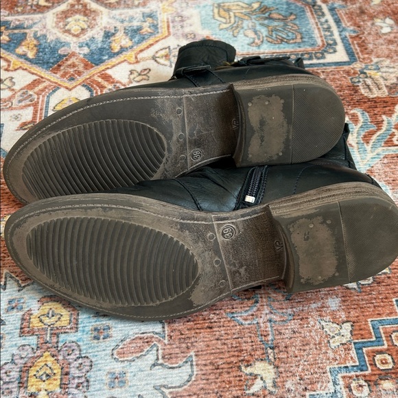 Miz Mooz booties - Picture 7 of 7